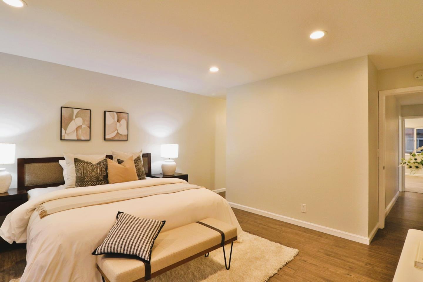 Detail Gallery Image 23 of 45 For 284 Rosewood Ct, Hayward,  CA 94544 - 2 Beds | 2/1 Baths