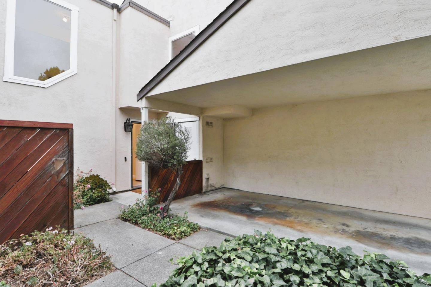 Detail Gallery Image 41 of 45 For 284 Rosewood Ct, Hayward,  CA 94544 - 2 Beds | 2/1 Baths