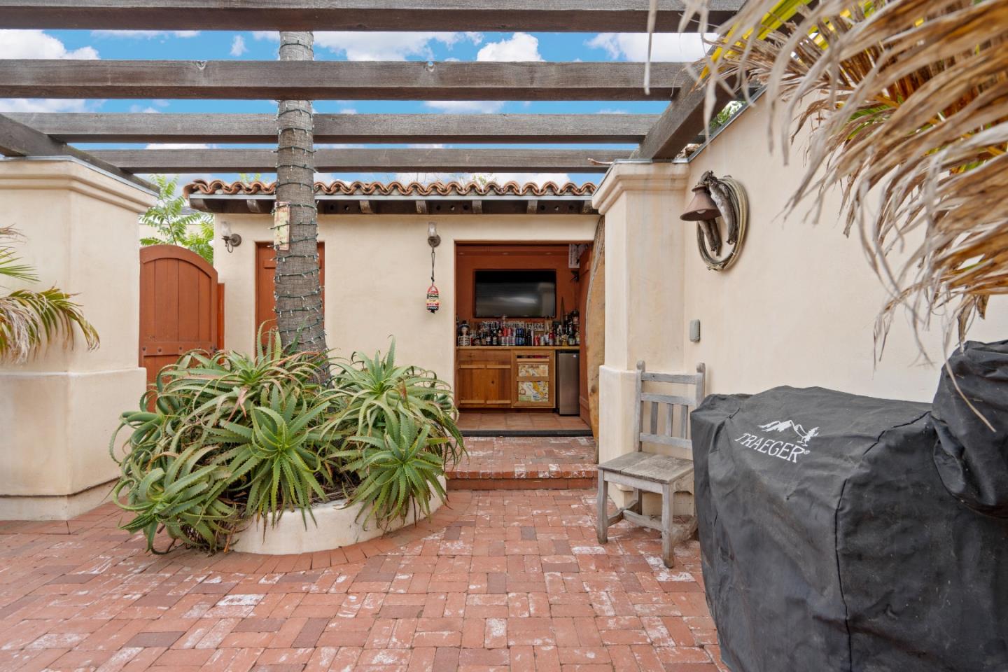 Detail Gallery Image 34 of 46 For 1325 Kimball Ave, Seaside,  CA 93955 - 4 Beds | 2/1 Baths
