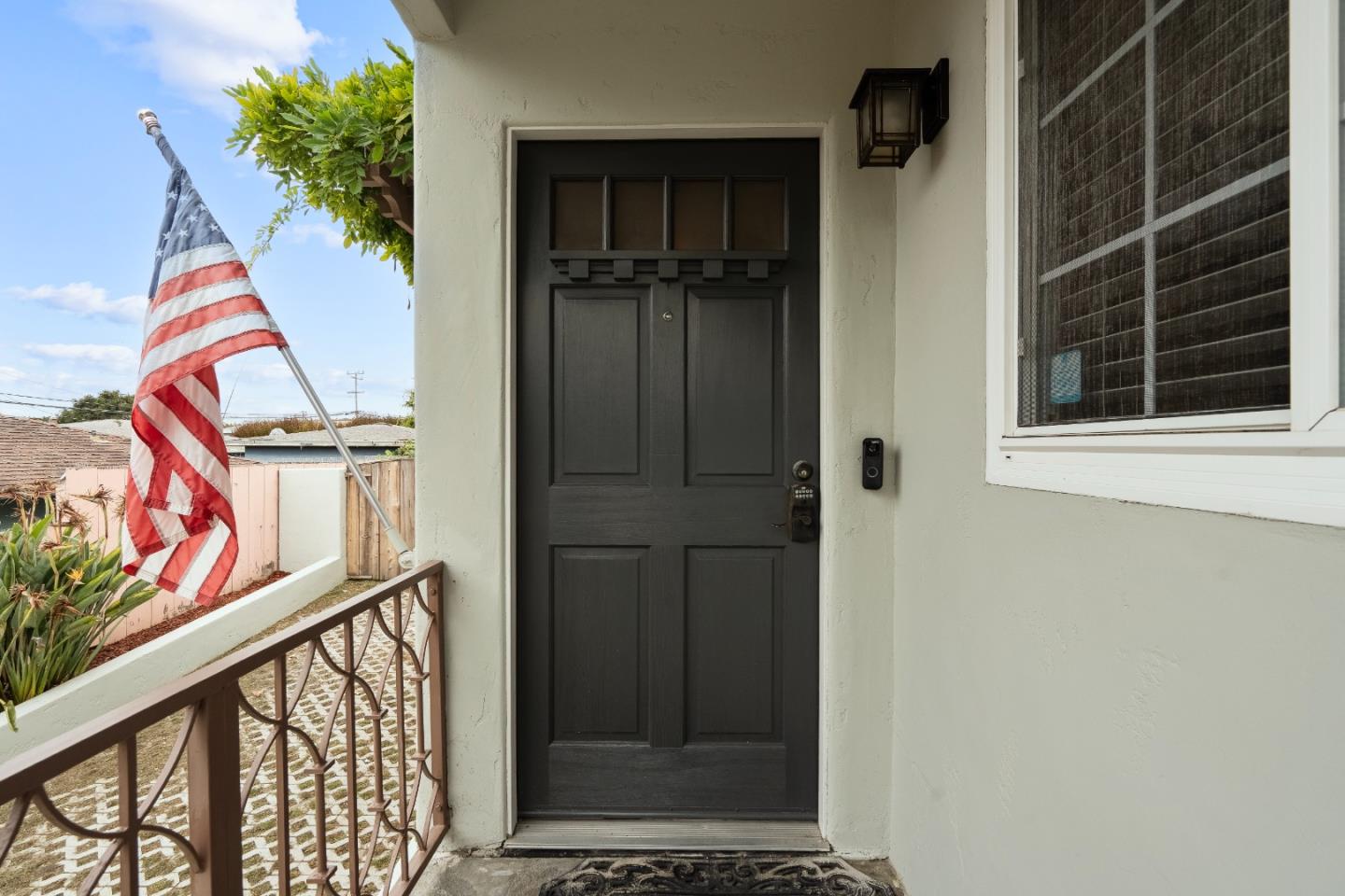 Detail Gallery Image 6 of 46 For 1325 Kimball Ave, Seaside,  CA 93955 - 4 Beds | 2/1 Baths