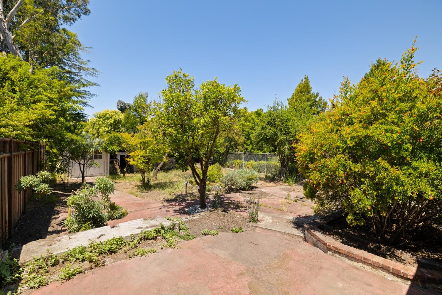 Detail Gallery Image 15 of 21 For 153 Occidental Ave, Burlingame,  CA 94010 - 2 Beds | 1 Baths