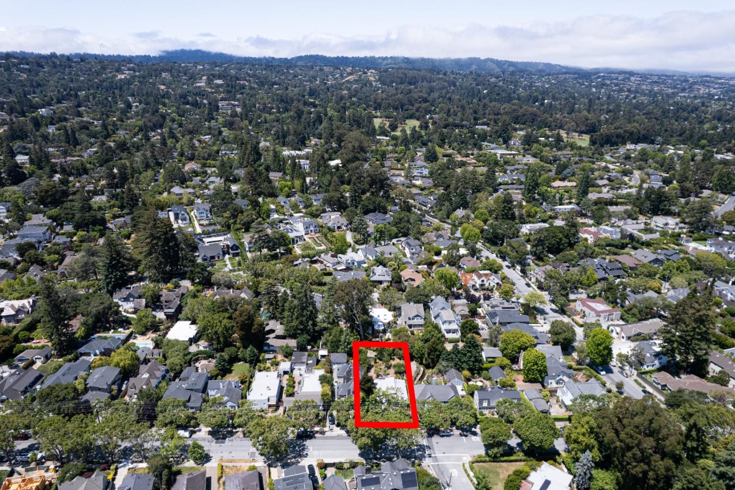 Detail Gallery Image 18 of 21 For 153 Occidental Ave, Burlingame,  CA 94010 - 2 Beds | 1 Baths
