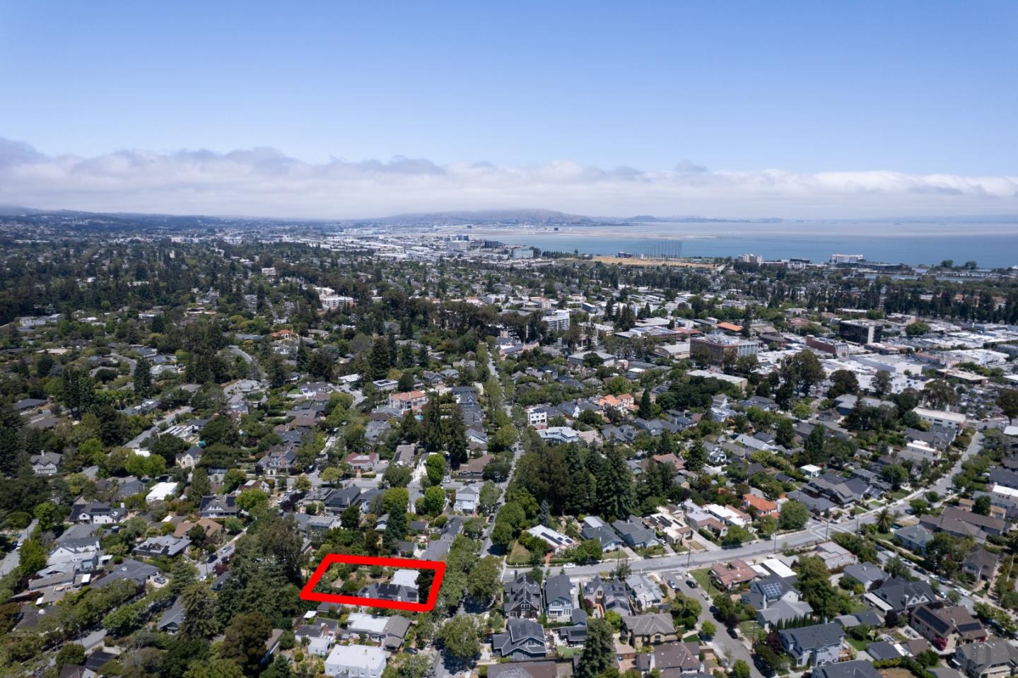 Detail Gallery Image 19 of 21 For 153 Occidental Ave, Burlingame,  CA 94010 - 2 Beds | 1 Baths