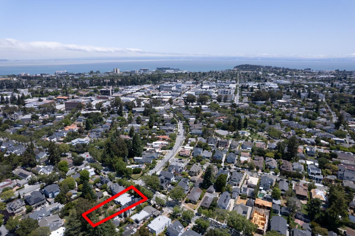 Detail Gallery Image 20 of 21 For 153 Occidental Ave, Burlingame,  CA 94010 - 2 Beds | 1 Baths