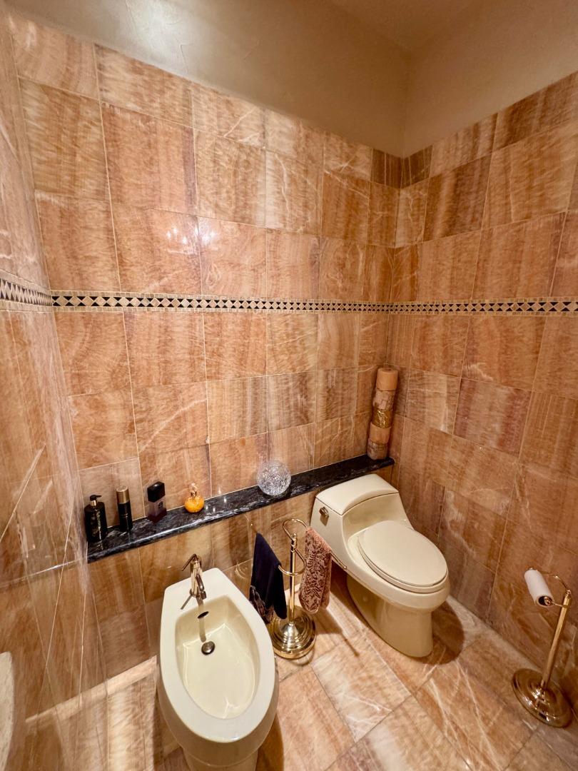 Detail Gallery Image 35 of 49 For 119 Del Norte Vista Way, Folsom,  CA 95630 - 4 Beds | 5 Baths