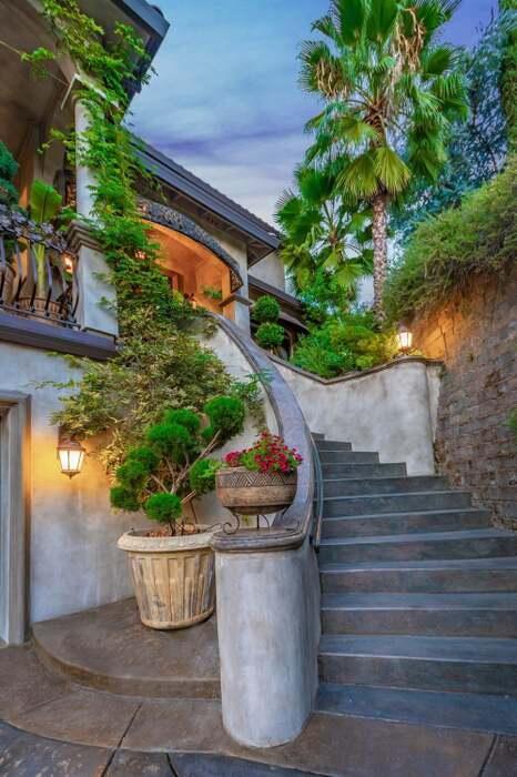 Detail Gallery Image 7 of 49 For 119 Del Norte Vista Way, Folsom,  CA 95630 - 4 Beds | 5 Baths
