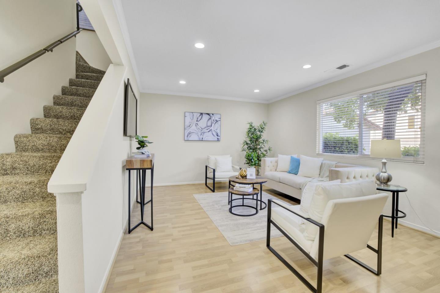 Detail Gallery Image 12 of 45 For 760 Saint Michael Cir, Pleasanton,  CA 94566 - 3 Beds | 2/1 Baths