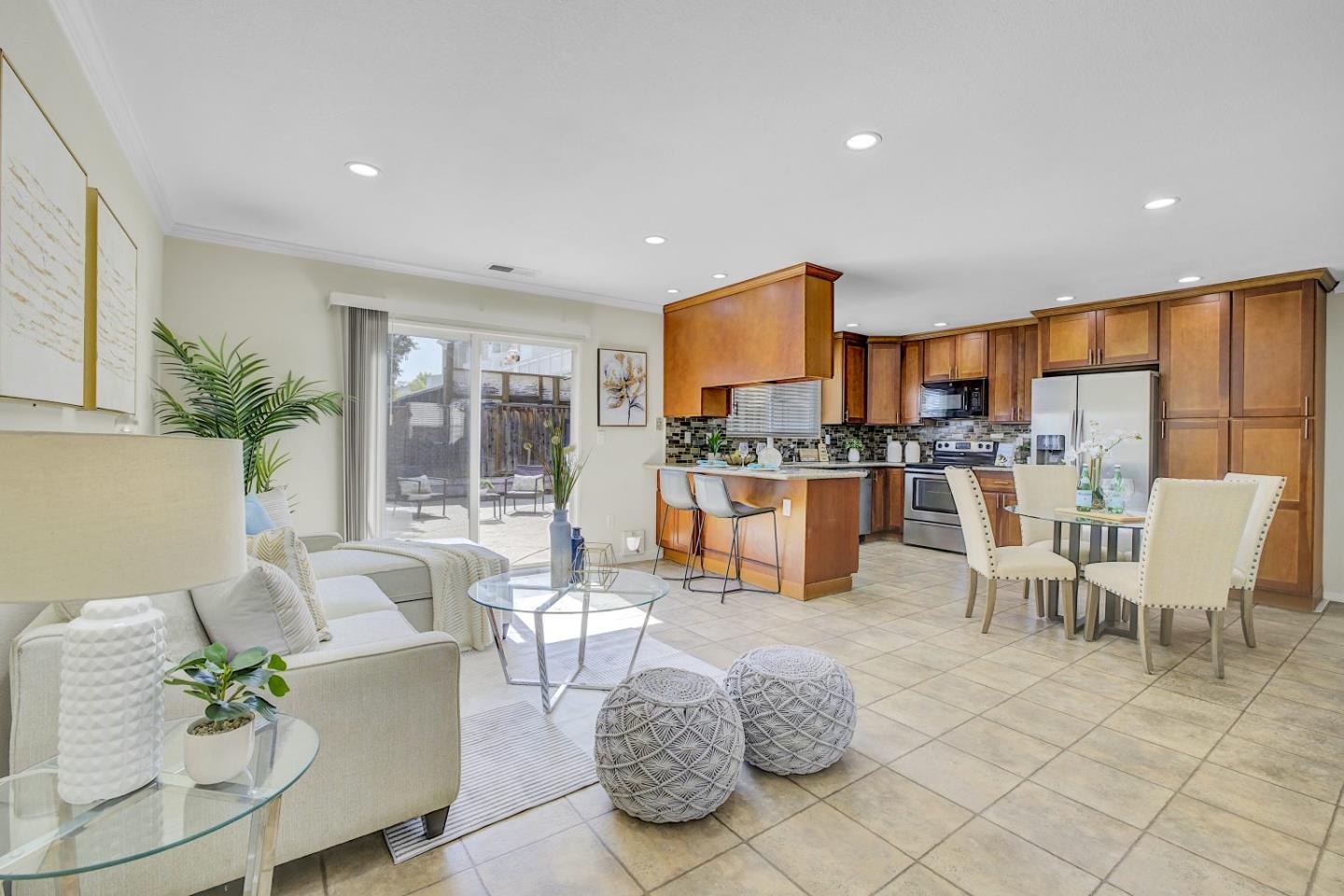 Detail Gallery Image 18 of 45 For 760 Saint Michael Cir, Pleasanton,  CA 94566 - 3 Beds | 2/1 Baths