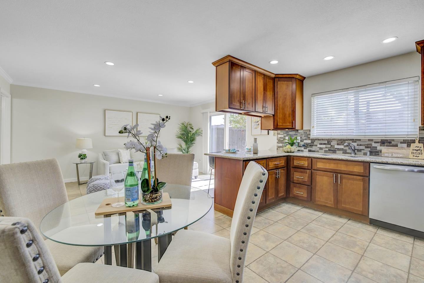 Detail Gallery Image 25 of 45 For 760 Saint Michael Cir, Pleasanton,  CA 94566 - 3 Beds | 2/1 Baths