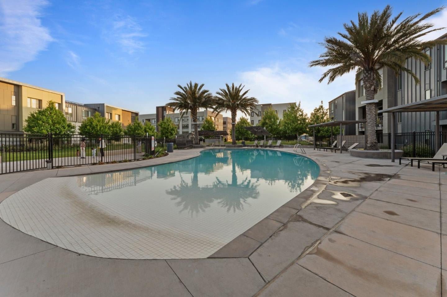 Detail Gallery Image 43 of 58 For 45139 Challenge Cmn #1001,  Fremont,  CA 94538 - 3 Beds | 3 Baths
