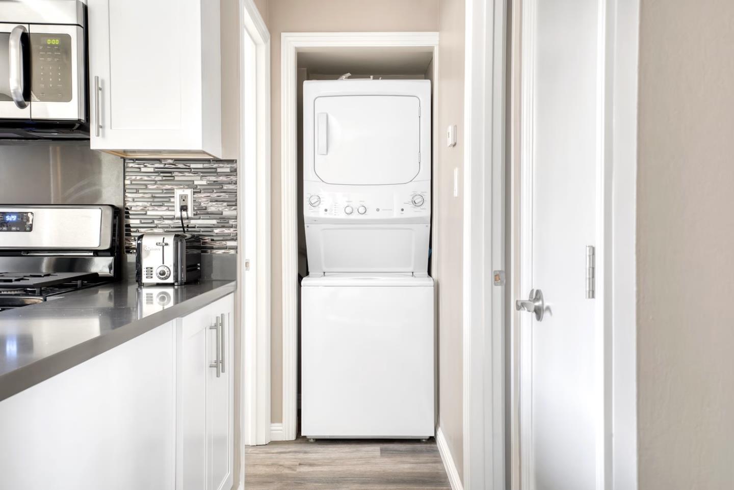 Detail Gallery Image 27 of 30 For 710 Laurel Ave, San Mateo,  CA 94401 - – Beds | – Baths