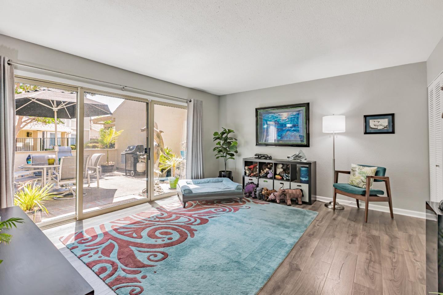 Detail Gallery Image 10 of 53 For 4337 Lake Santa Clara Dr, Santa Clara,  CA 95054 - 4 Beds | 2/1 Baths
