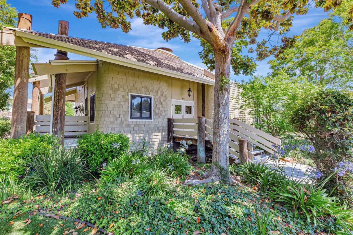 Detail Gallery Image 46 of 53 For 4337 Lake Santa Clara Dr, Santa Clara,  CA 95054 - 4 Beds | 2/1 Baths