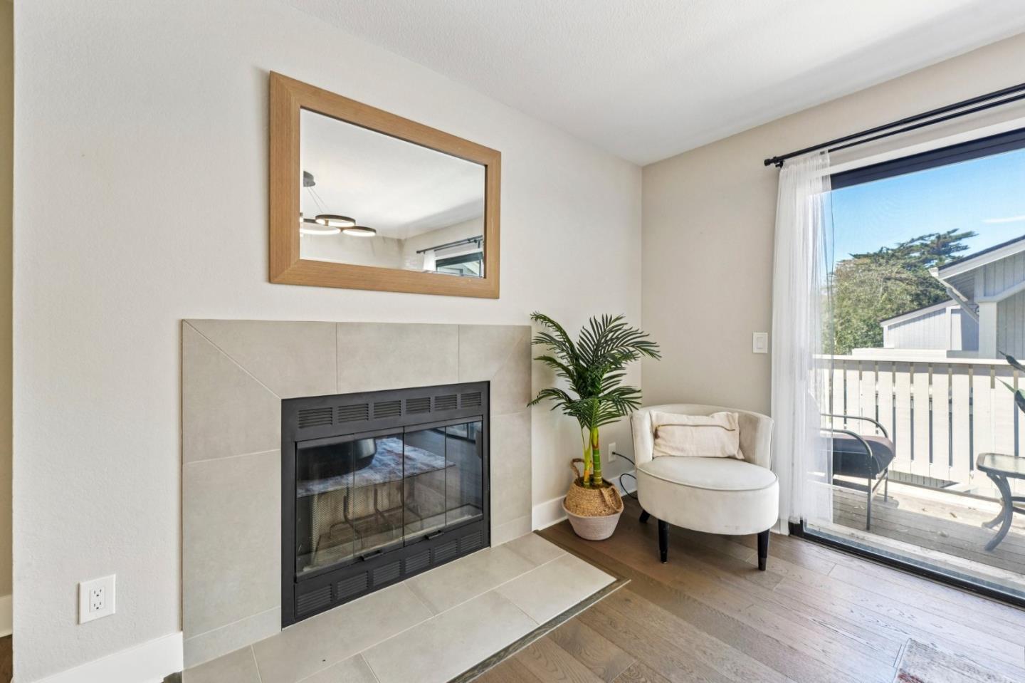 Detail Gallery Image 10 of 52 For 100 Schooner Ct, Richmond,  CA 94804 - 1 Beds | 1 Baths