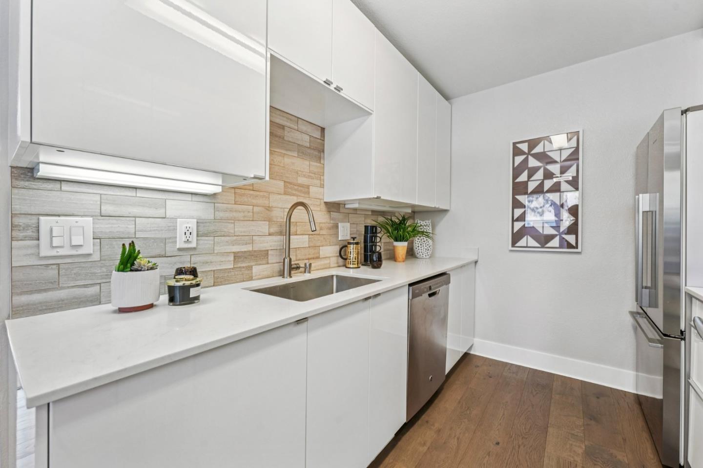 Detail Gallery Image 15 of 52 For 100 Schooner Ct, Richmond,  CA 94804 - 1 Beds | 1 Baths