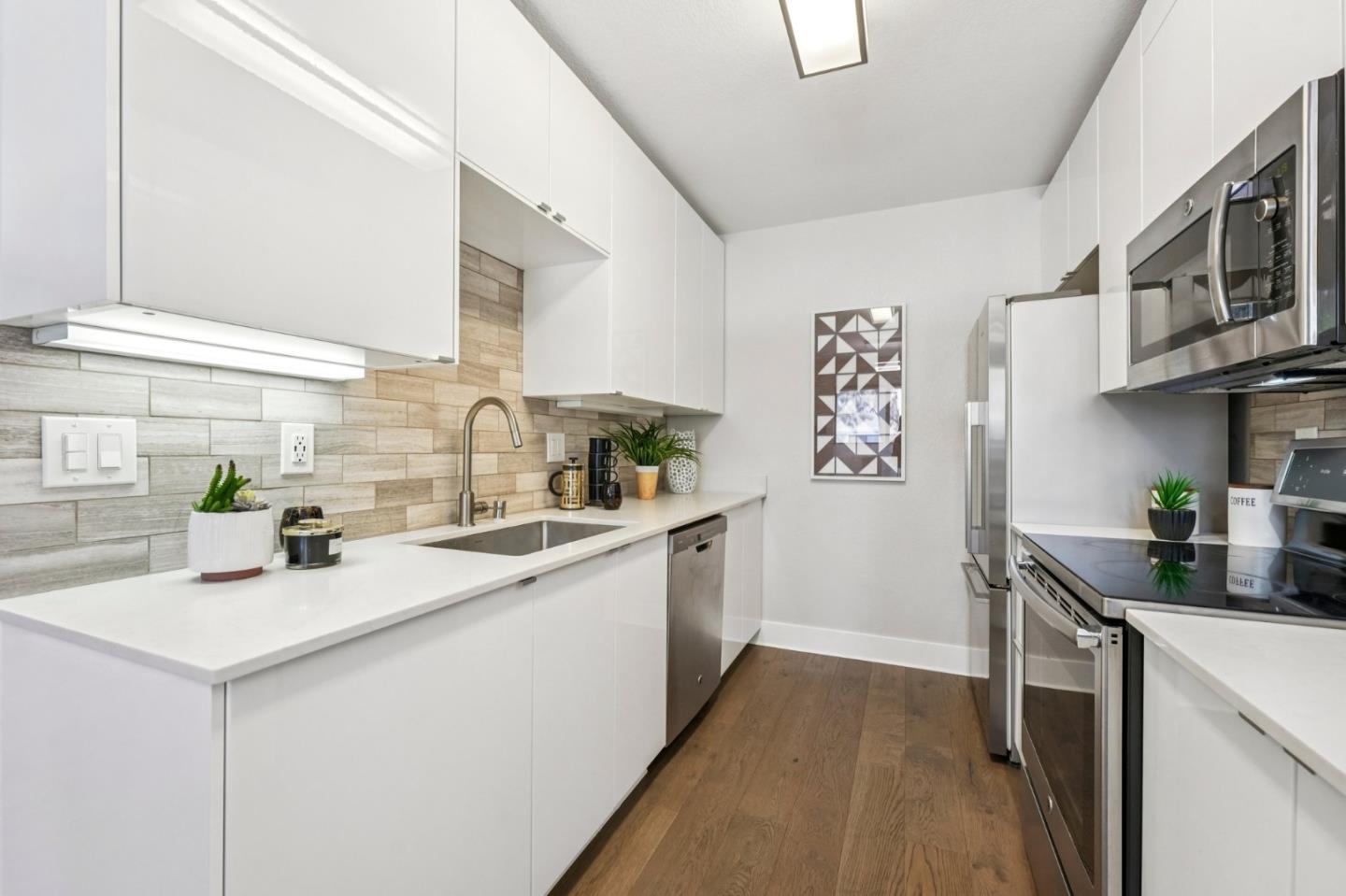 Detail Gallery Image 16 of 52 For 100 Schooner Ct, Richmond,  CA 94804 - 1 Beds | 1 Baths