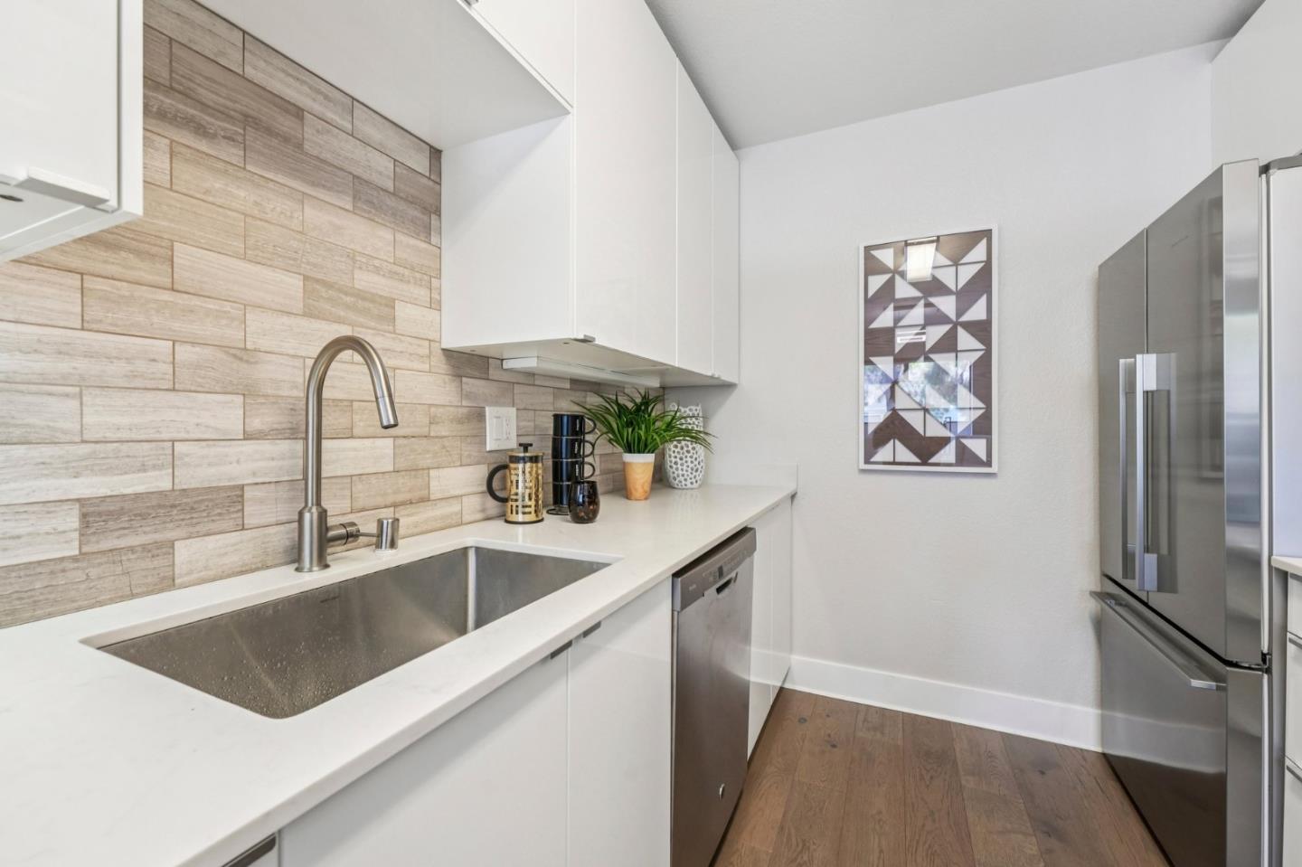 Detail Gallery Image 18 of 52 For 100 Schooner Ct, Richmond,  CA 94804 - 1 Beds | 1 Baths