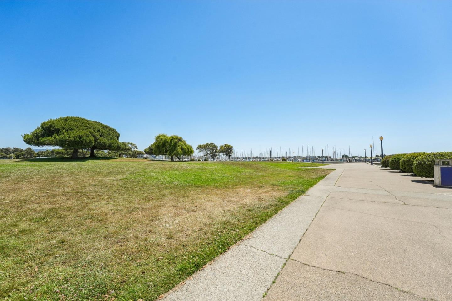 Detail Gallery Image 50 of 52 For 100 Schooner Ct, Richmond,  CA 94804 - 1 Beds | 1 Baths