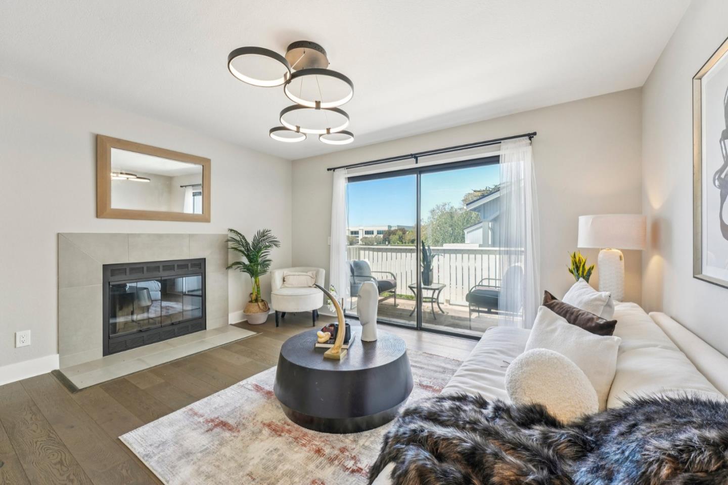 Detail Gallery Image 8 of 52 For 100 Schooner Ct, Richmond,  CA 94804 - 1 Beds | 1 Baths