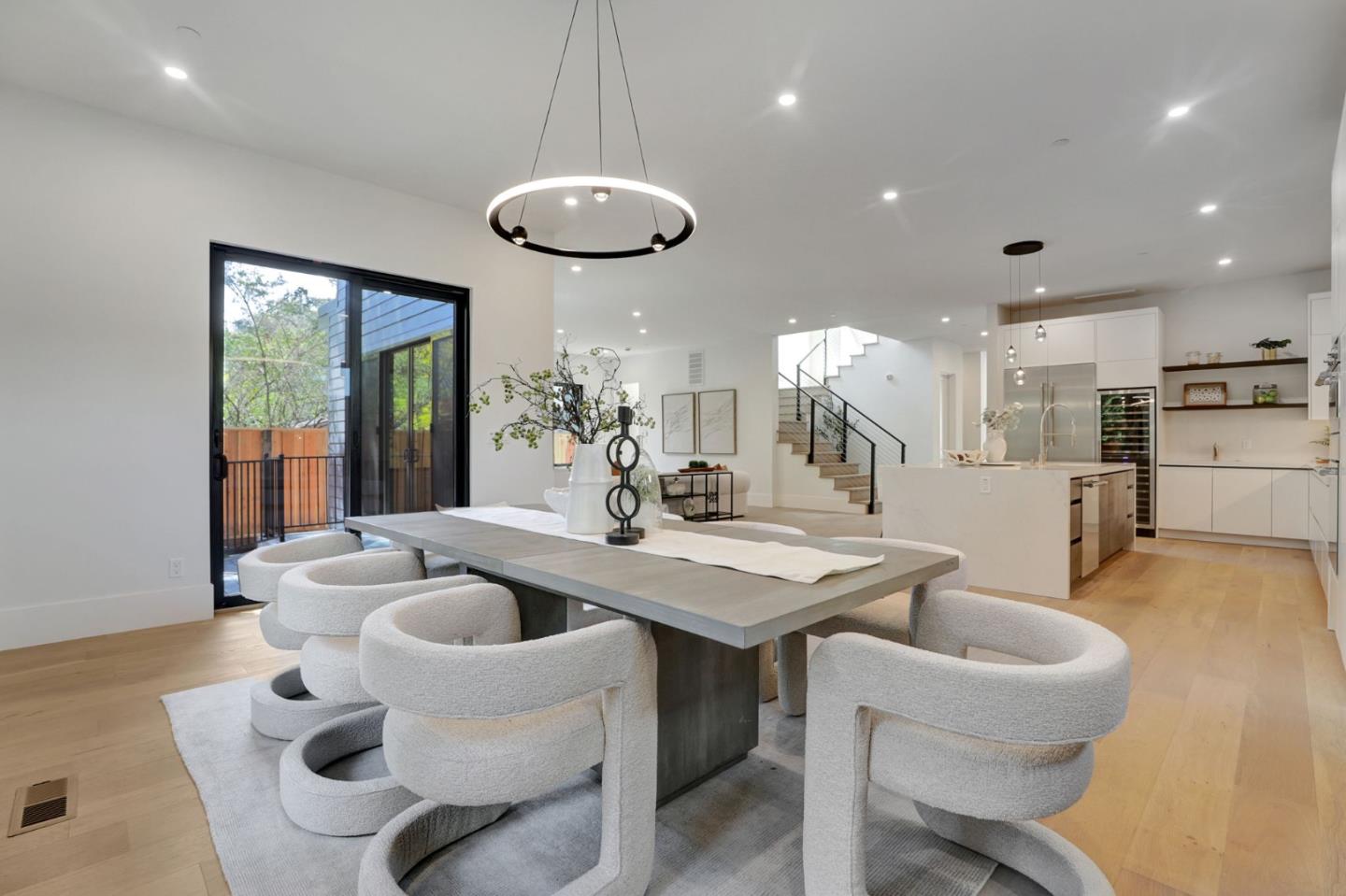 Detail Gallery Image 12 of 74 For 546 9th Ave, Menlo Park,  CA 94025 - 4 Beds | 4/1 Baths