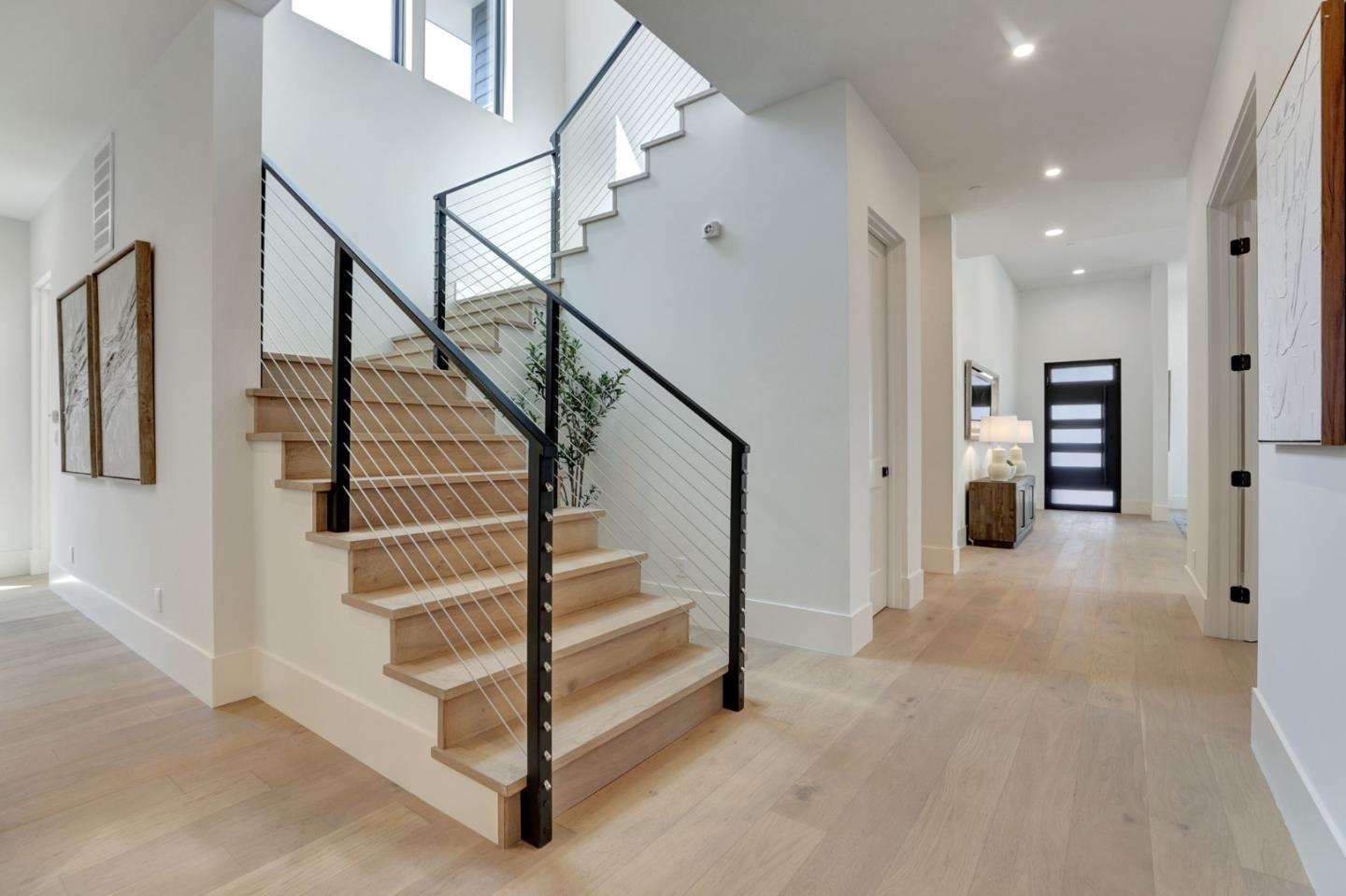 Detail Gallery Image 14 of 74 For 546 9th Ave, Menlo Park,  CA 94025 - 4 Beds | 4/1 Baths