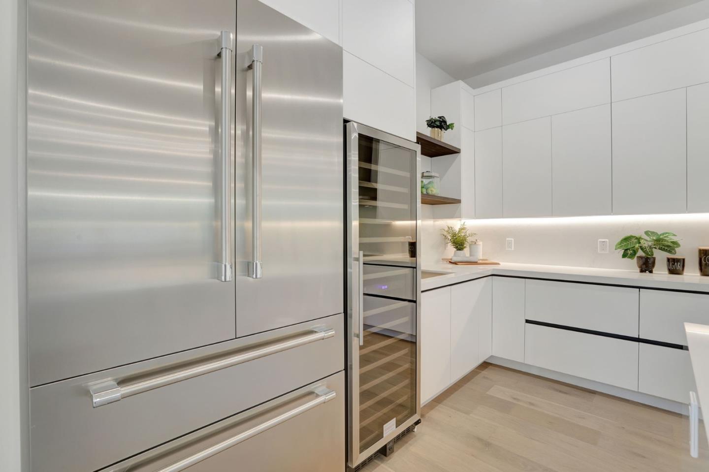Detail Gallery Image 25 of 74 For 546 9th Ave, Menlo Park,  CA 94025 - 4 Beds | 4/1 Baths
