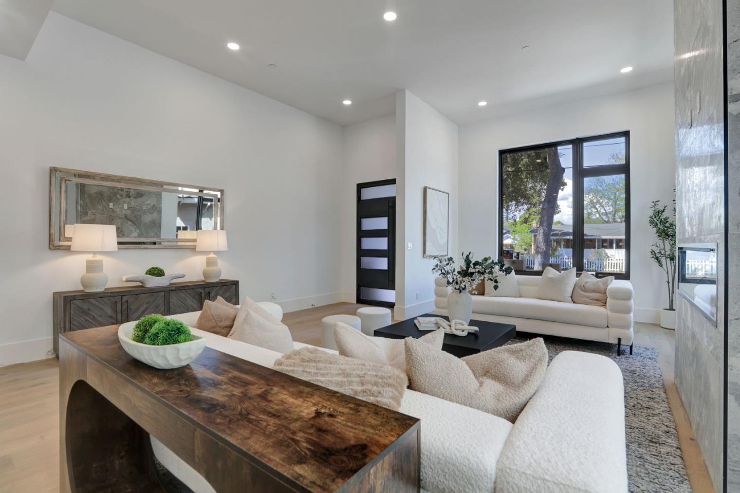 Detail Gallery Image 29 of 74 For 546 9th Ave, Menlo Park,  CA 94025 - 4 Beds | 4/1 Baths