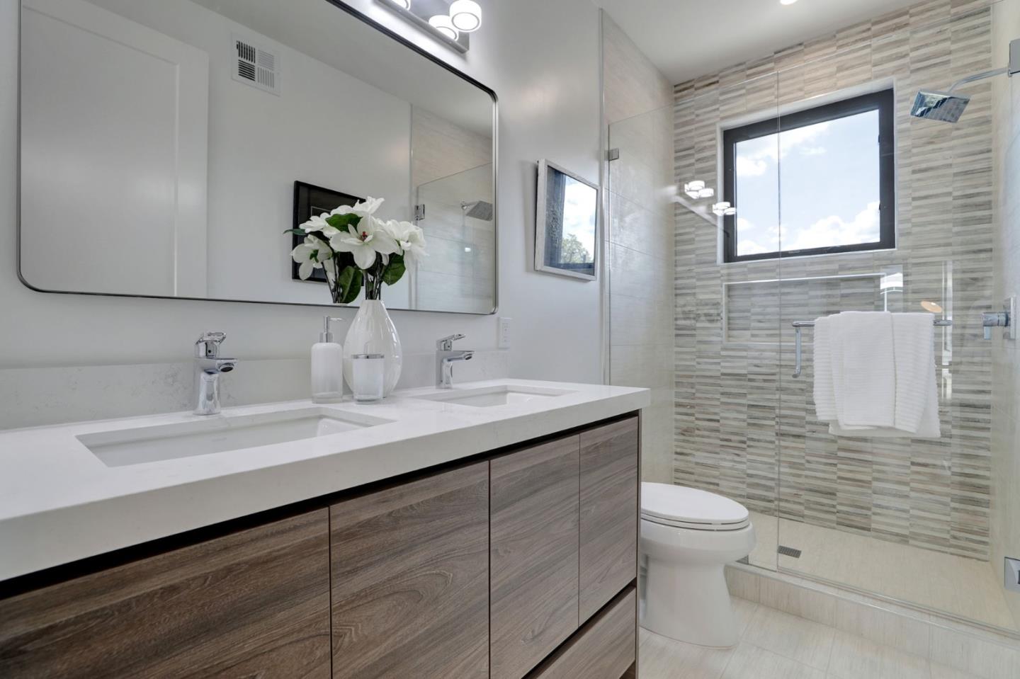 Detail Gallery Image 33 of 74 For 546 9th Ave, Menlo Park,  CA 94025 - 4 Beds | 4/1 Baths