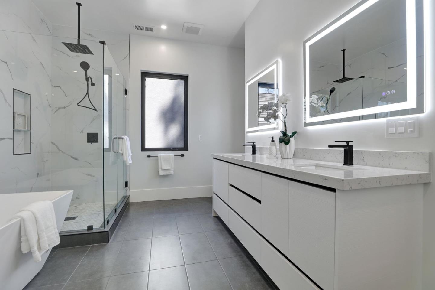 Detail Gallery Image 34 of 74 For 546 9th Ave, Menlo Park,  CA 94025 - 4 Beds | 4/1 Baths
