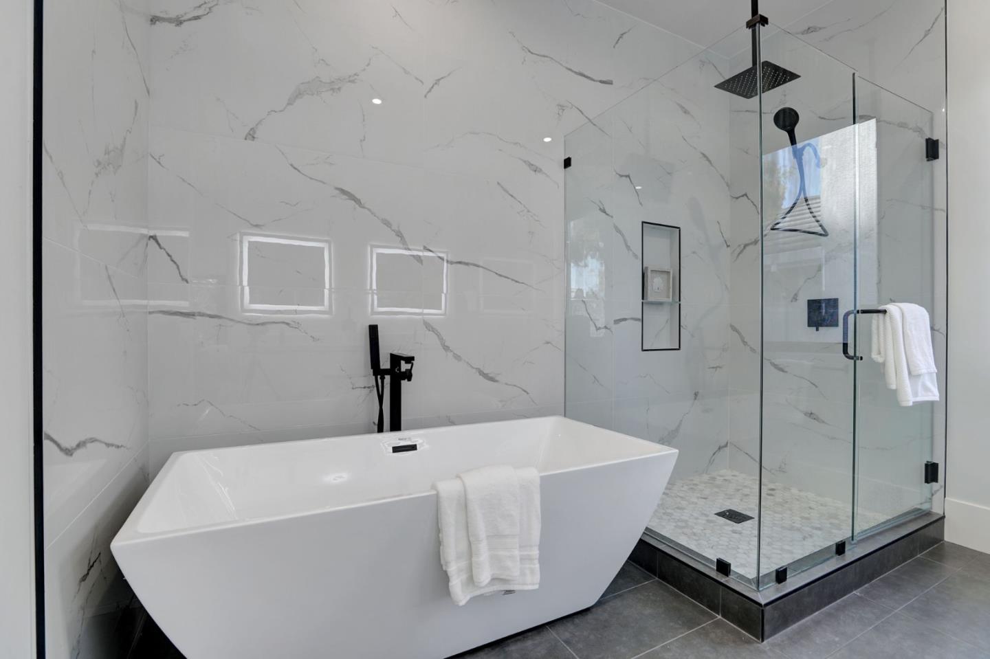 Detail Gallery Image 37 of 74 For 546 9th Ave, Menlo Park,  CA 94025 - 4 Beds | 4/1 Baths
