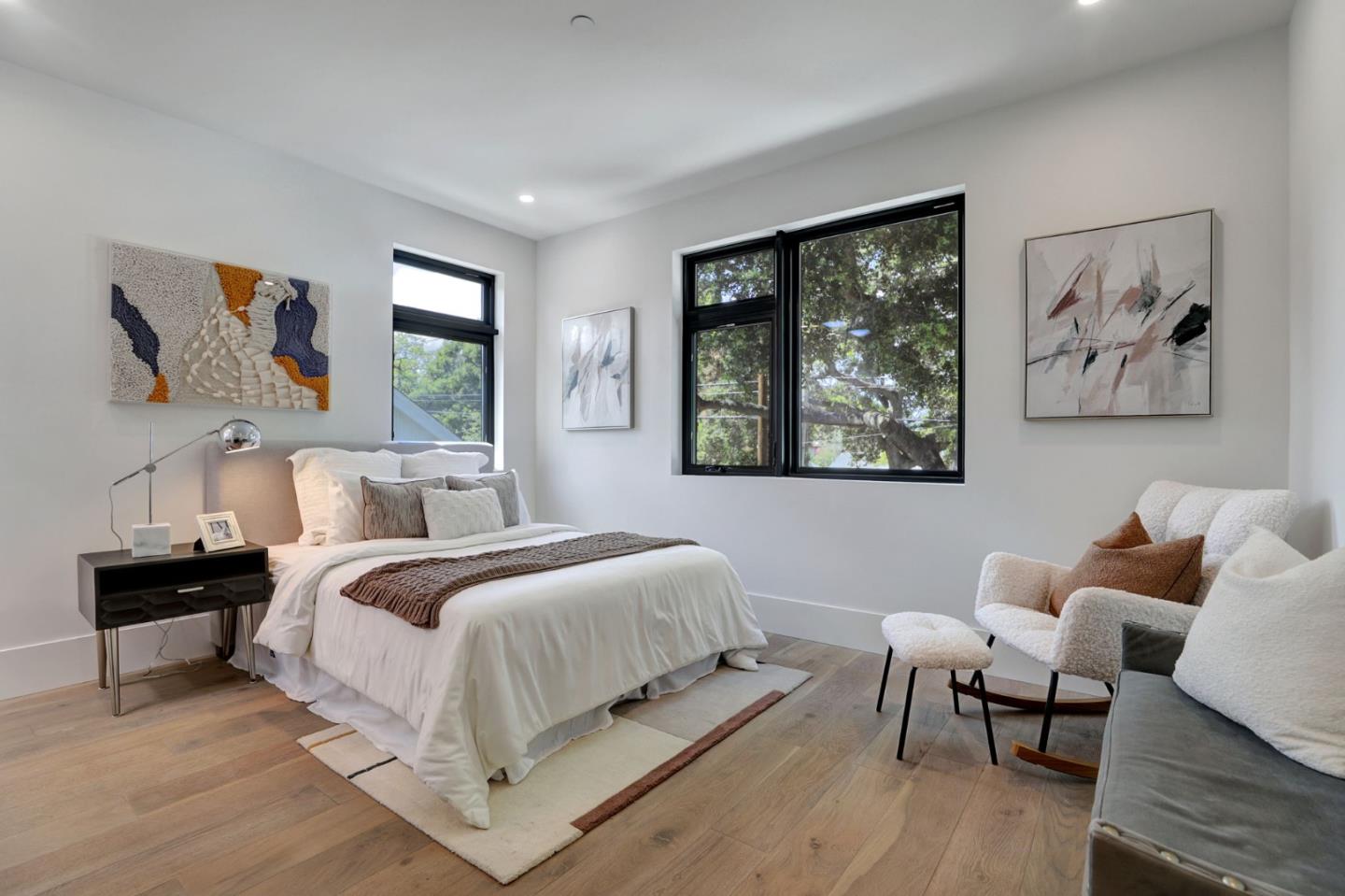 Detail Gallery Image 43 of 74 For 546 9th Ave, Menlo Park,  CA 94025 - 4 Beds | 4/1 Baths