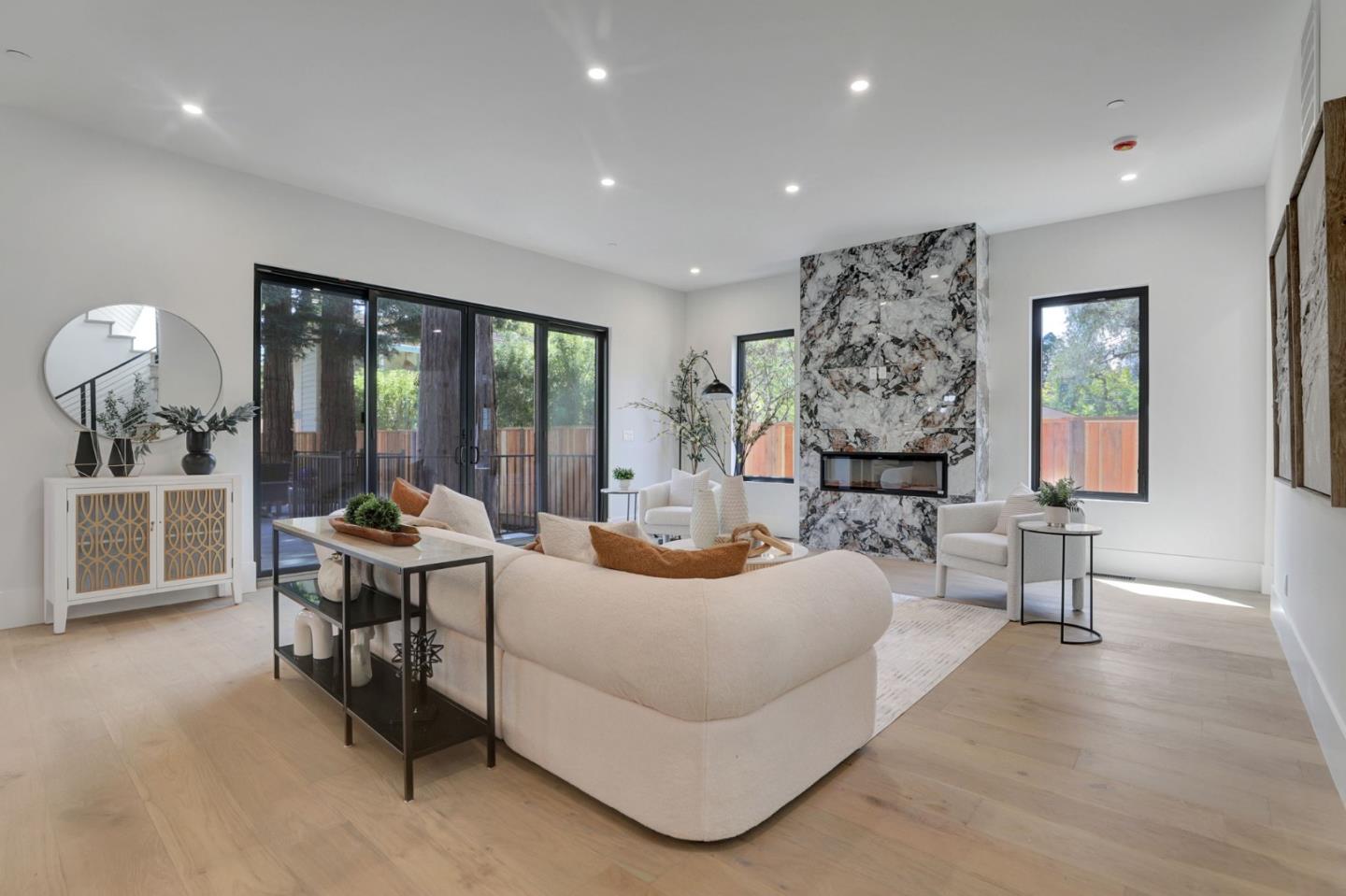 Detail Gallery Image 55 of 74 For 546 9th Ave, Menlo Park,  CA 94025 - 4 Beds | 4/1 Baths