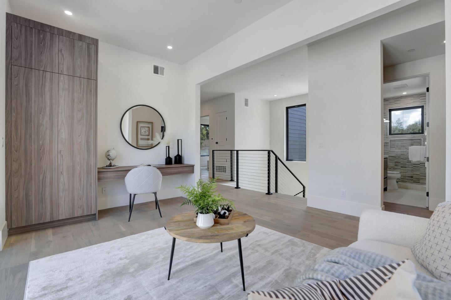 Detail Gallery Image 57 of 74 For 546 9th Ave, Menlo Park,  CA 94025 - 4 Beds | 4/1 Baths