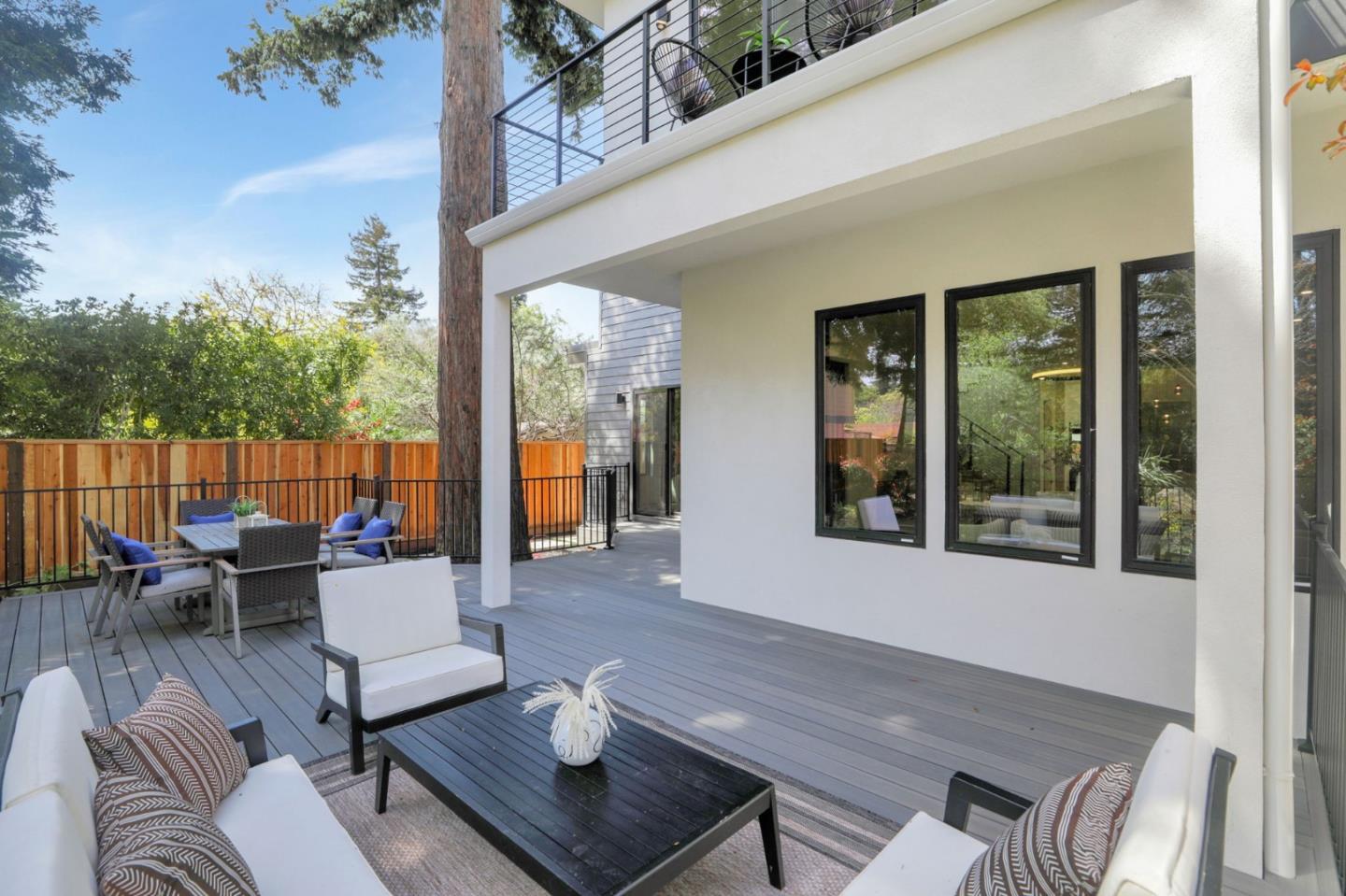 Detail Gallery Image 66 of 74 For 546 9th Ave, Menlo Park,  CA 94025 - 4 Beds | 4/1 Baths