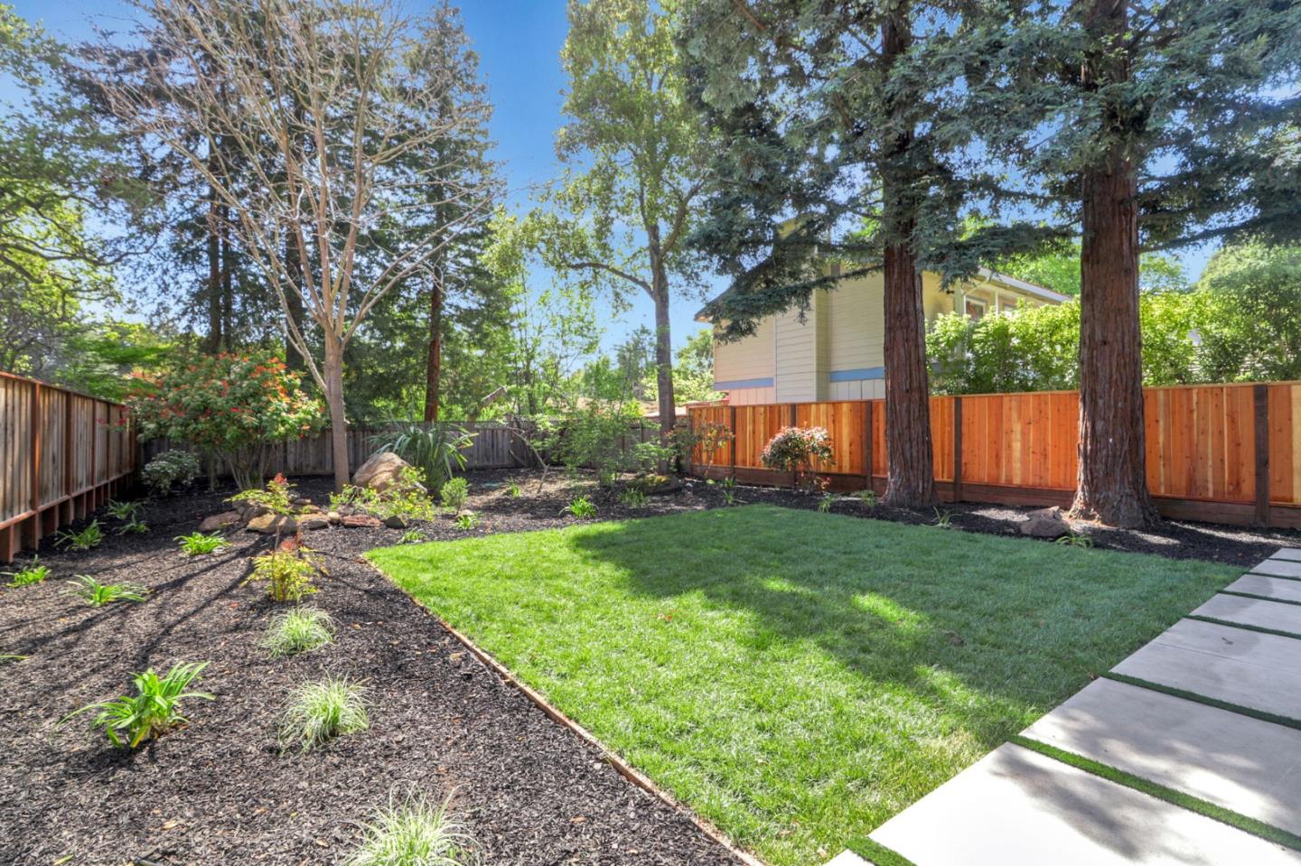 Detail Gallery Image 70 of 74 For 546 9th Ave, Menlo Park,  CA 94025 - 4 Beds | 4/1 Baths