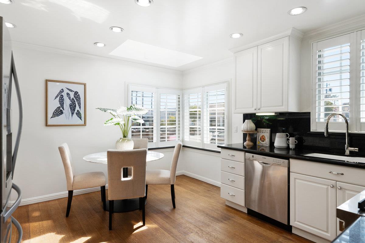 Detail Gallery Image 7 of 39 For 400 Magnolia Ave, Millbrae,  CA 94030 - 3 Beds | 2 Baths