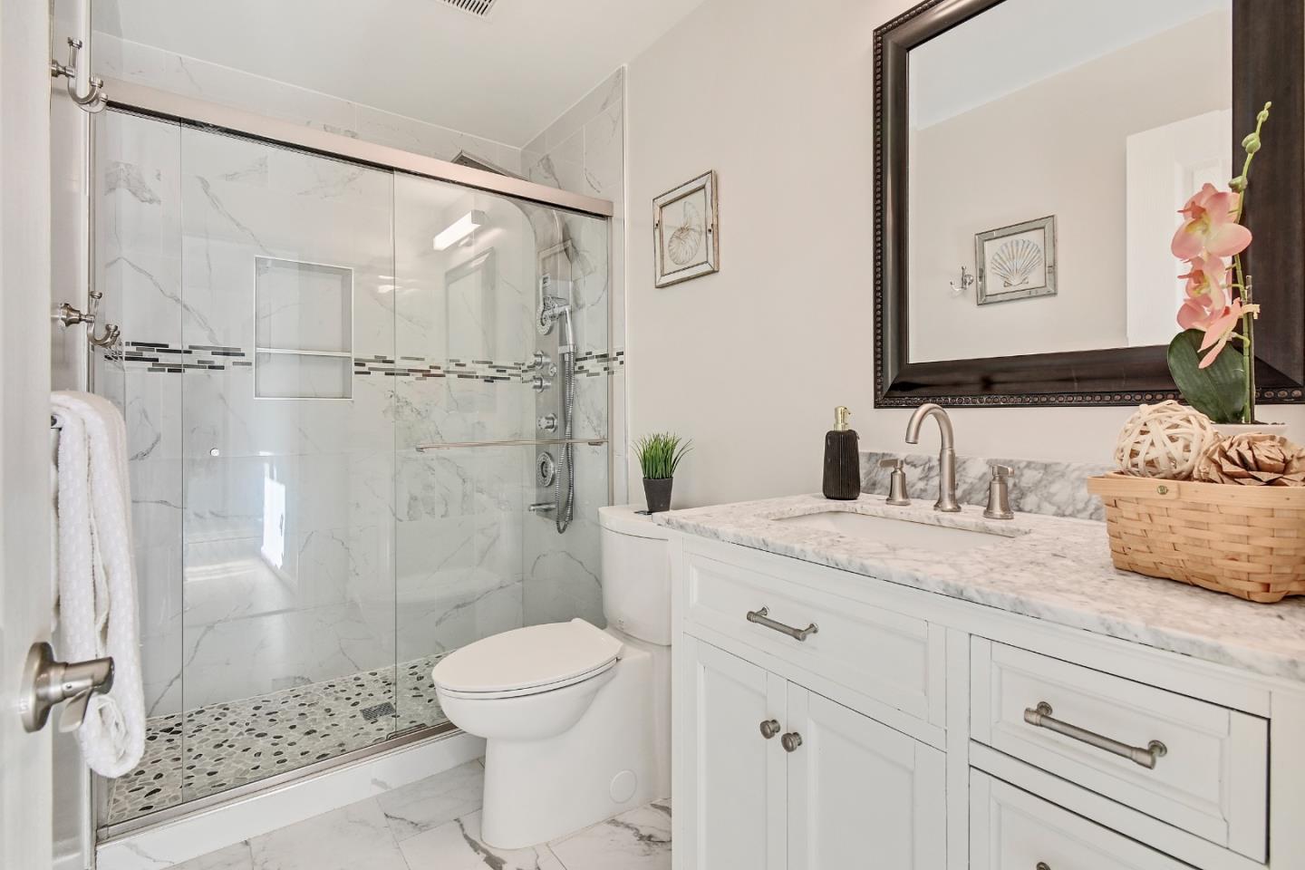 Detail Gallery Image 24 of 60 For 1819 Peralta Blvd, Fremont,  CA 94536 - 3 Beds | 3 Baths