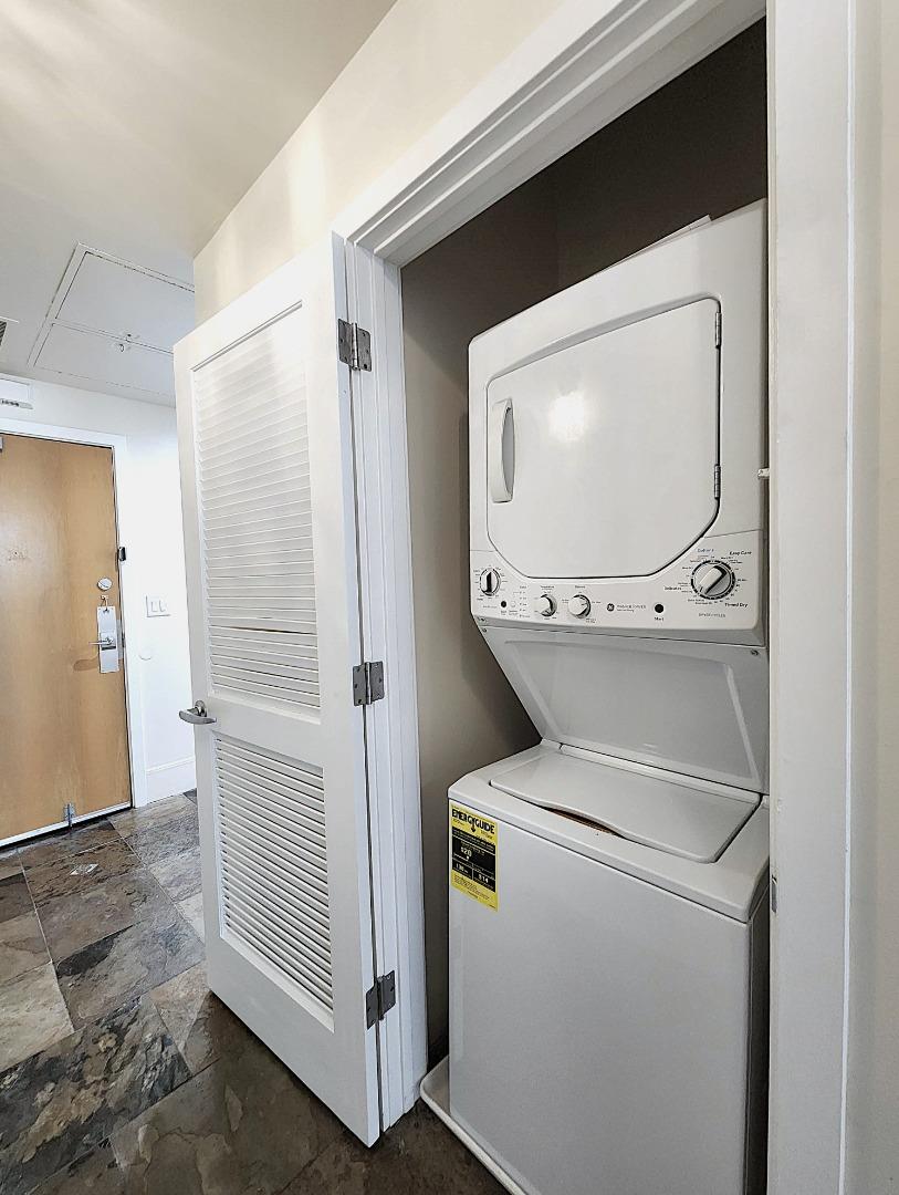 Detail Gallery Image 18 of 23 For 334 Santana Row #247,  San Jose,  CA 95128 - 1 Beds | 1 Baths