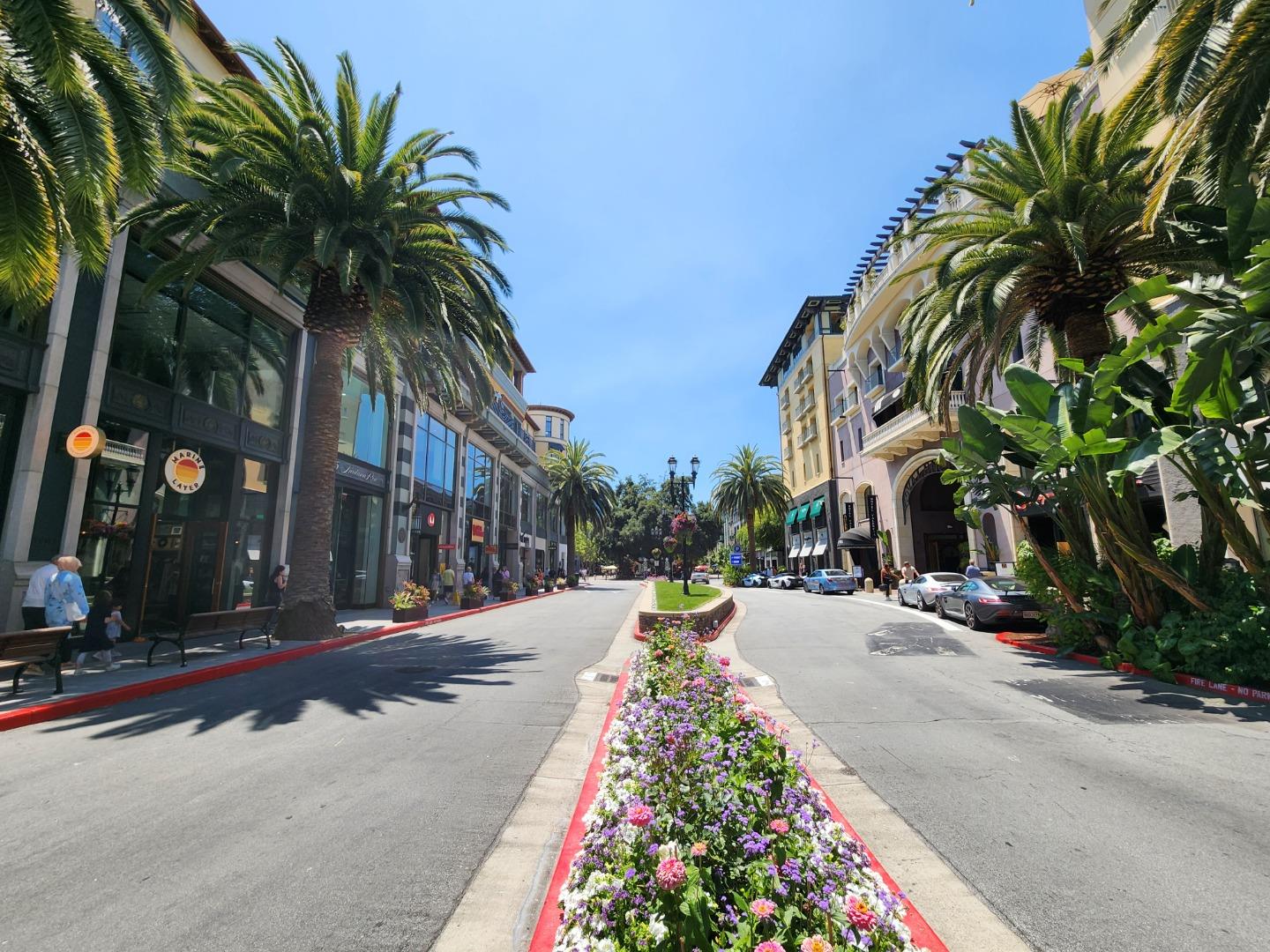 Detail Gallery Image 23 of 23 For 334 Santana Row #247,  San Jose,  CA 95128 - 1 Beds | 1 Baths
