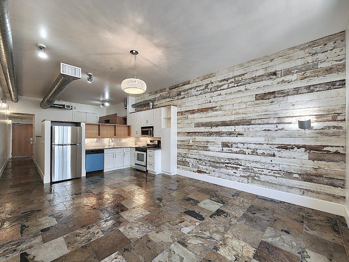 Detail Gallery Image 5 of 23 For 334 Santana Row #247,  San Jose,  CA 95128 - 1 Beds | 1 Baths