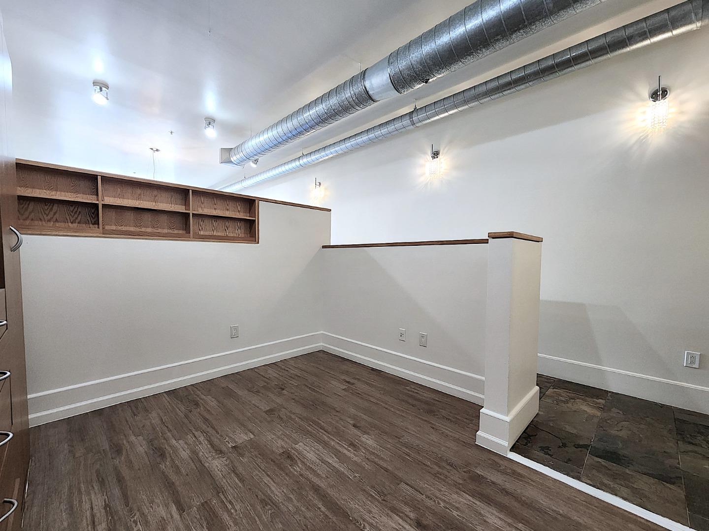 Detail Gallery Image 9 of 23 For 334 Santana Row #247,  San Jose,  CA 95128 - 1 Beds | 1 Baths