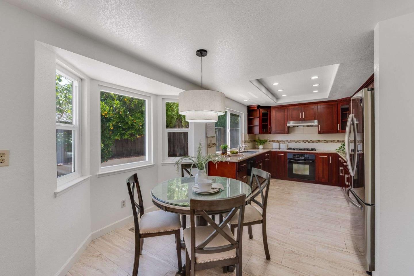 Detail Gallery Image 11 of 38 For 800 Los Positos Dr, Milpitas,  CA 95035 - 4 Beds | 3 Baths