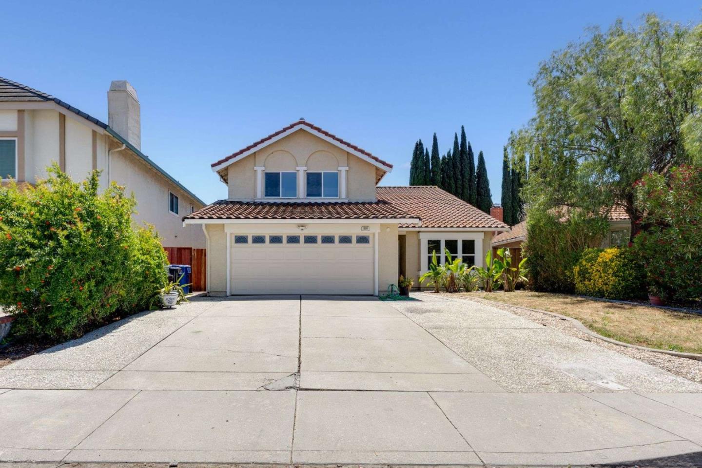 Detail Gallery Image 2 of 38 For 800 Los Positos Dr, Milpitas,  CA 95035 - 4 Beds | 3 Baths