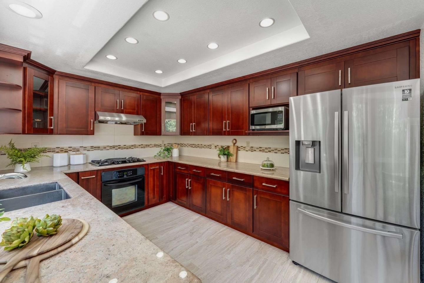 Detail Gallery Image 9 of 38 For 800 Los Positos Dr, Milpitas,  CA 95035 - 4 Beds | 3 Baths
