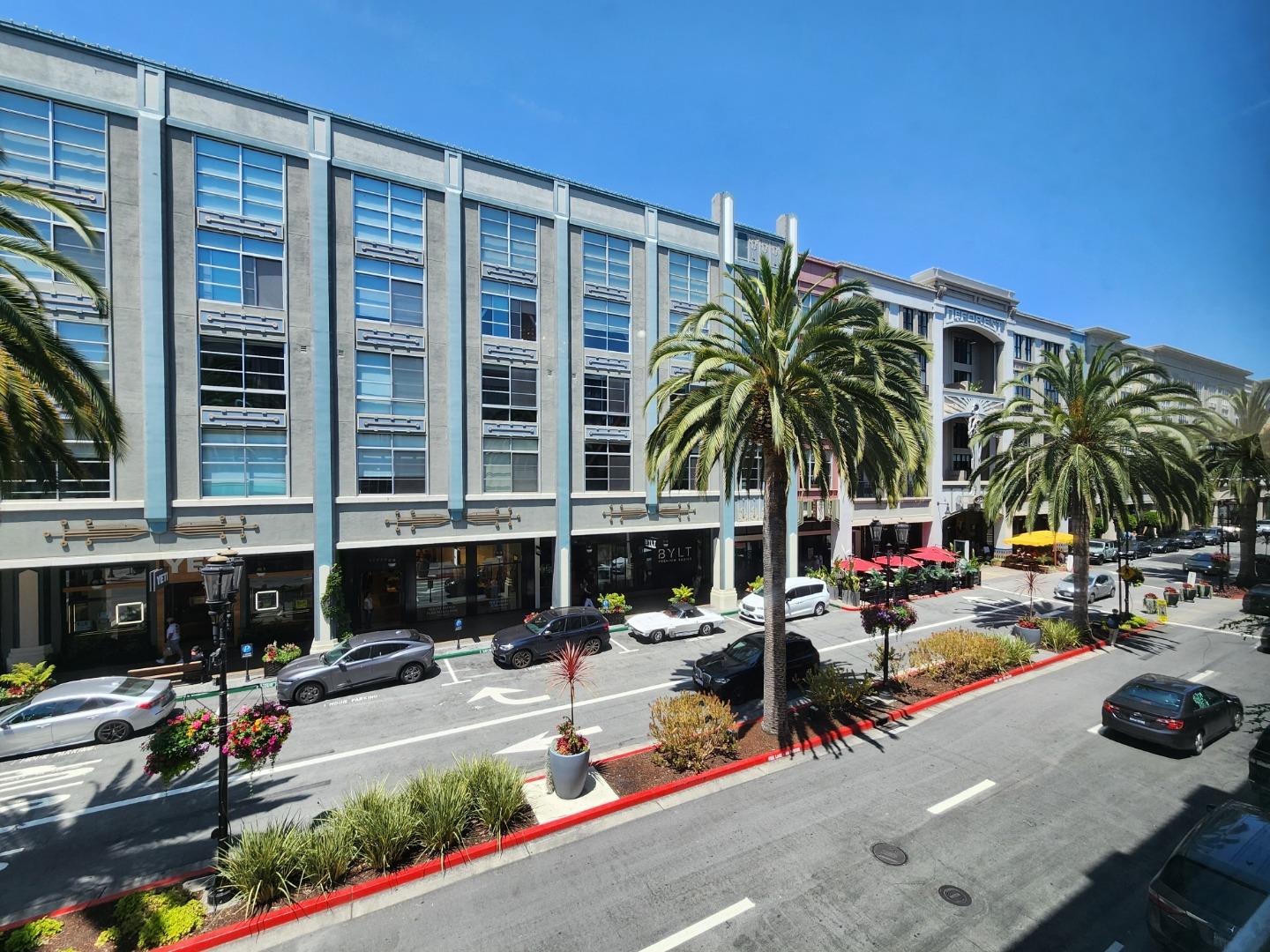 Detail Gallery Image 17 of 19 For 334 Santana Row #242,  San Jose,  CA 95128 - 1 Beds | 1 Baths