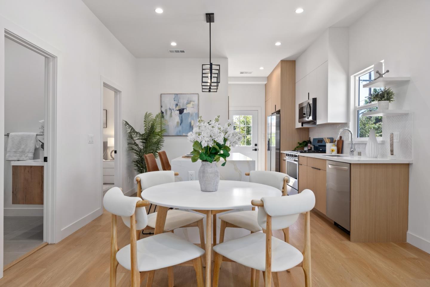 Detail Gallery Image 11 of 33 For 605 Minor Ave, San Jose,  CA 95125 - 3 Beds | 2 Baths