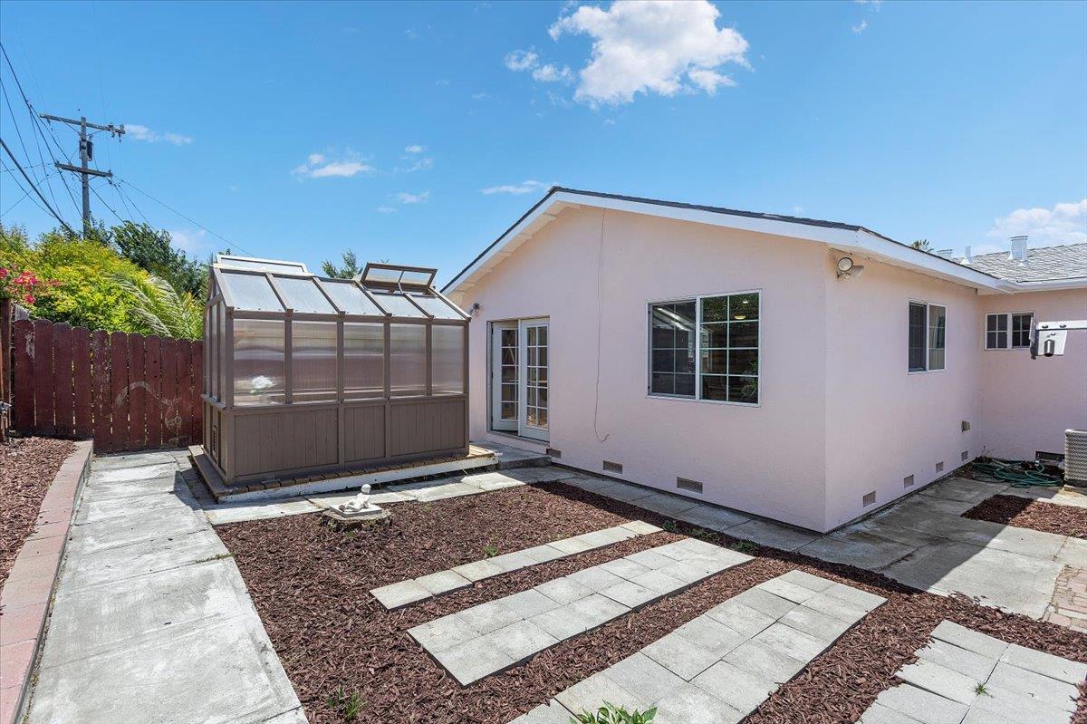 Detail Gallery Image 21 of 23 For 2072 Orlando Dr, San Jose,  CA 95122 - 3 Beds | 2 Baths