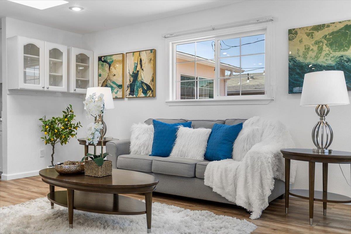 Detail Gallery Image 9 of 23 For 2072 Orlando Dr, San Jose,  CA 95122 - 3 Beds | 2 Baths