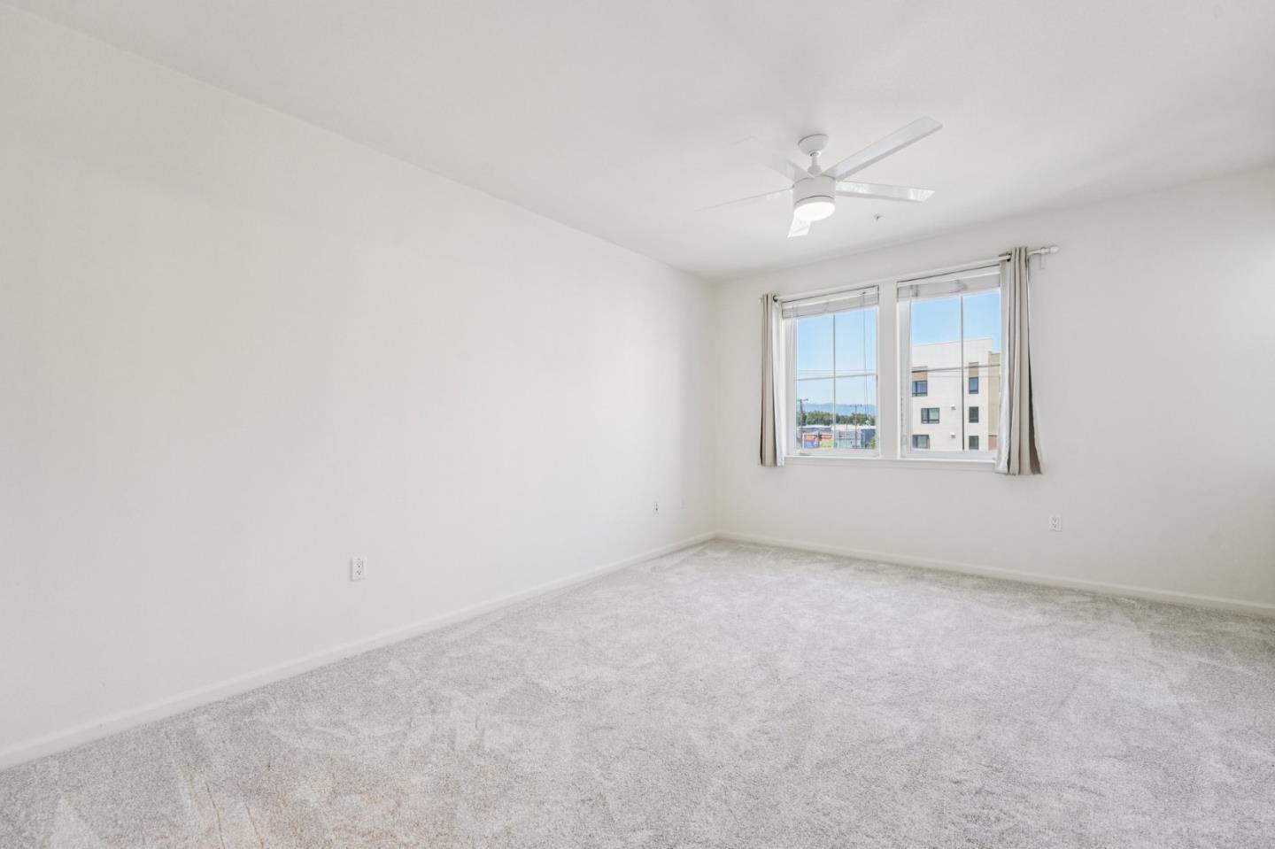 Detail Gallery Image 13 of 45 For 809 Auzerais Ave #329,  San Jose,  CA 95126 - 2 Beds | 2 Baths