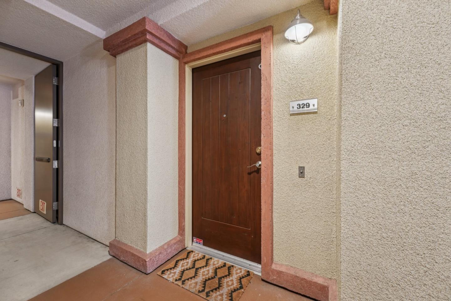 Detail Gallery Image 4 of 45 For 809 Auzerais Ave #329,  San Jose,  CA 95126 - 2 Beds | 2 Baths